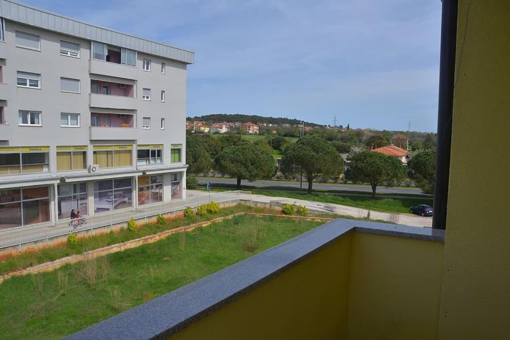 Apartman Ana Pula - Calm, Free Parking, Close To Center Εξωτερικό φωτογραφία